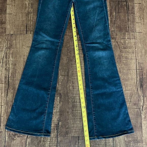 Frame Le Pixie Le High Flare dark medium blue jeans Fonda high rise bell bottoms - Picture 3 of 9